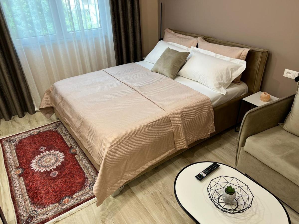 Smart Home , Lovely Apartment In Tirana Esterno foto