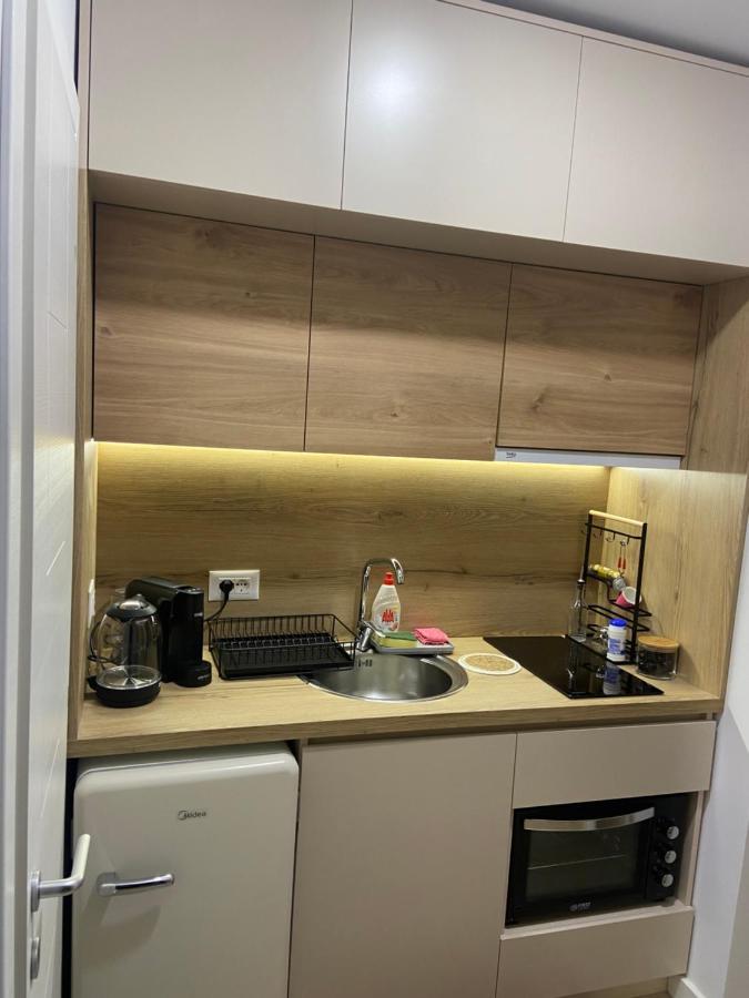 Smart Home , Lovely Apartment In Tirana Esterno foto
