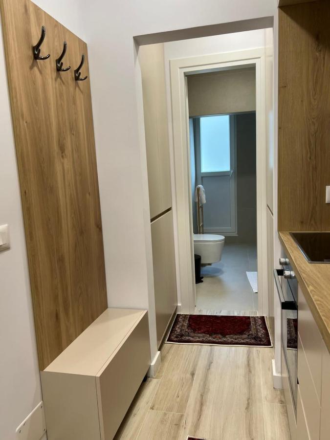 Smart Home , Lovely Apartment In Tirana Esterno foto