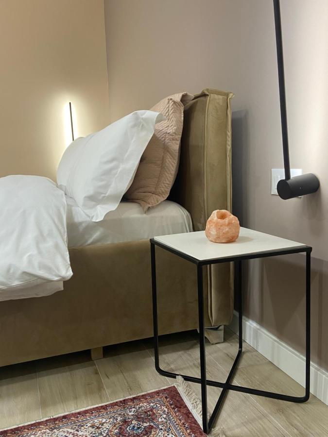 Smart Home , Lovely Apartment In Tirana Esterno foto